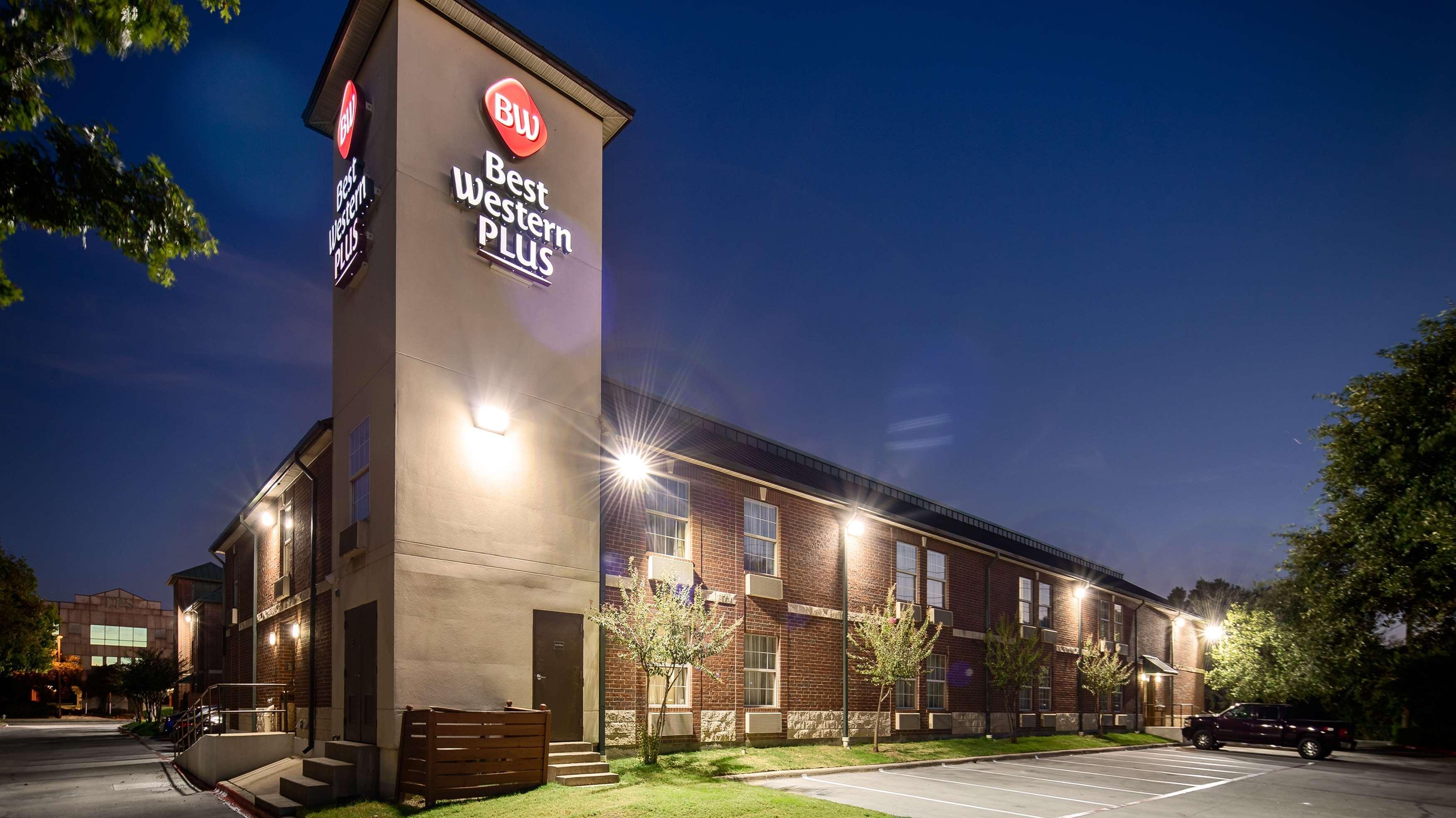 Best Western Plus Addison/Dallas Hotel Eksteriør billede
